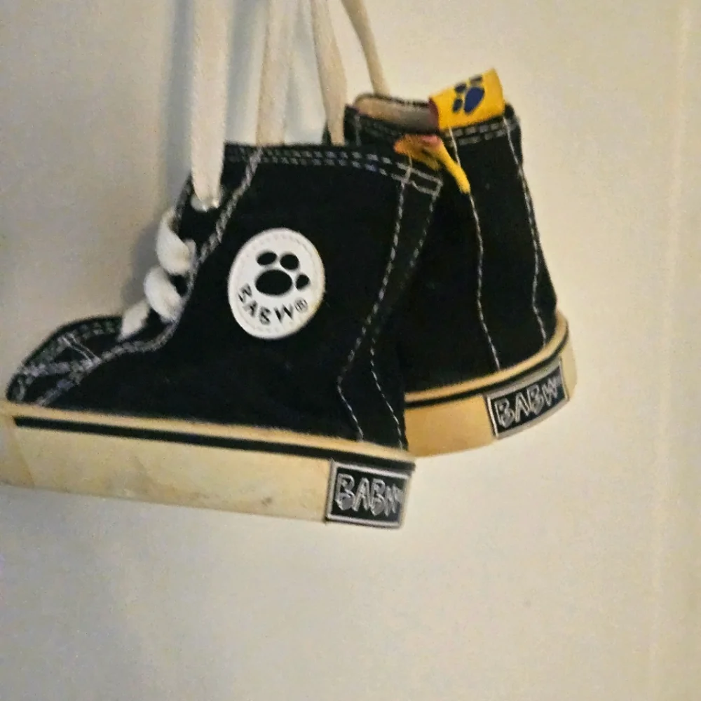 Build A Bear Workshop Black Hightop Converse Type Sneakers‎ Retired Vintage